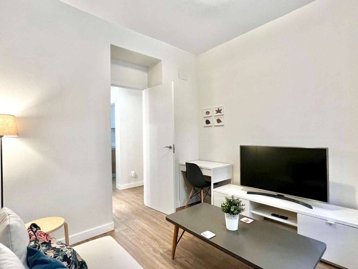 Apartamentos Moncloa Madrid Exteriör bild